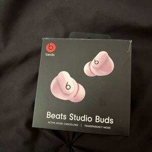 Beats Studio Buds - Pink